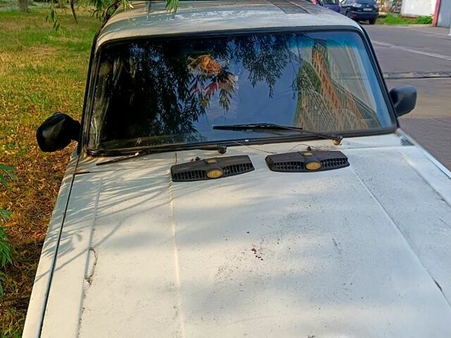 Белый ВАЗ 2104, объемом двигателя 1.5 л и пробегом 74 тыс. км за 800 $, фото 1 на Automoto.ua