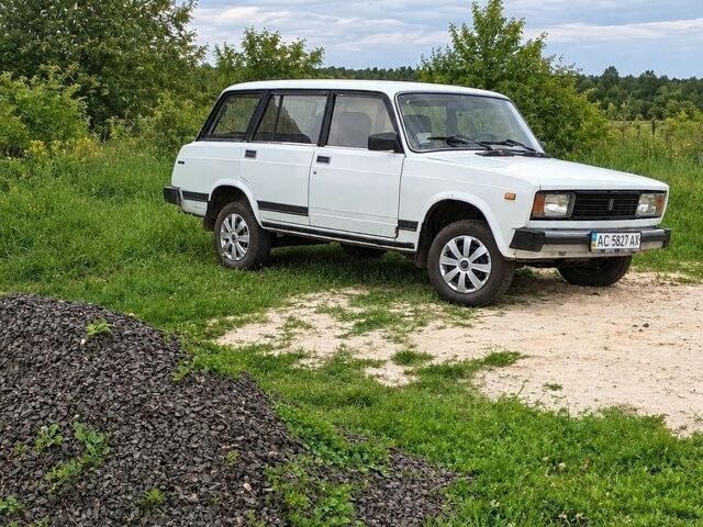 Білий ВАЗ 2104, об'ємом двигуна 1.5 л та пробігом 65 тис. км за 650 $, фото 1 на Automoto.ua