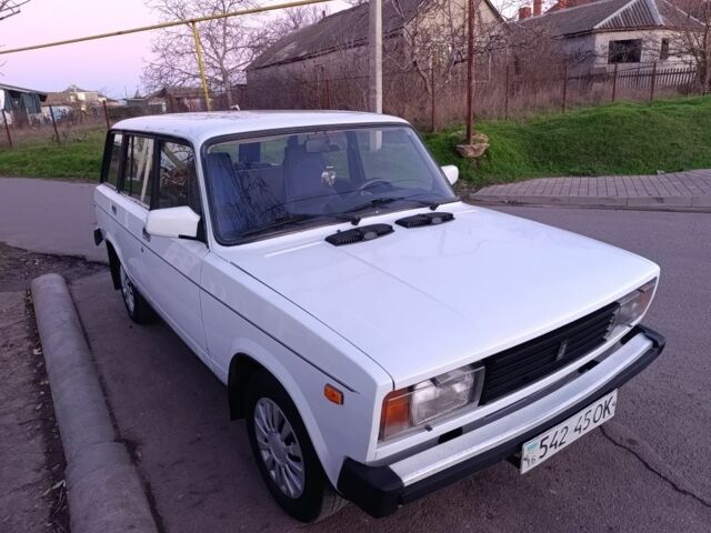 Білий ВАЗ 2104, об'ємом двигуна 1.5 л та пробігом 222 тис. км за 1100 $, фото 1 на Automoto.ua