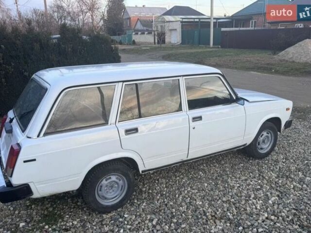 Белый ВАЗ 2104, объемом двигателя 1.45 л и пробегом 226 тыс. км за 800 $, фото 1 на Automoto.ua