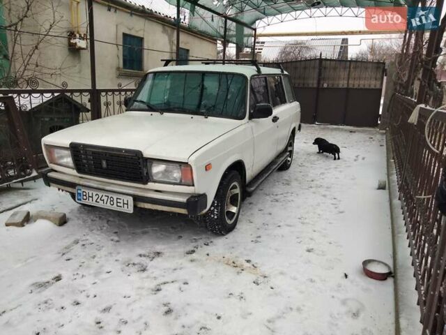 Белый ВАЗ 2104, объемом двигателя 1.5 л и пробегом 444 тыс. км за 1000 $, фото 1 на Automoto.ua