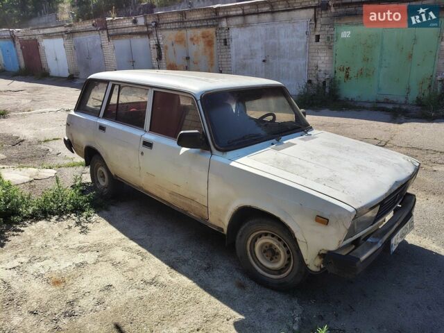 Белый ВАЗ 2104, объемом двигателя 1.5 л и пробегом 150 тыс. км за 650 $, фото 1 на Automoto.ua