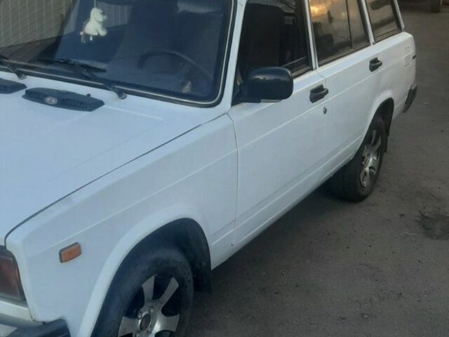 Білий ВАЗ 2104, об'ємом двигуна 1.7 л та пробігом 683 тис. км за 2300 $, фото 1 на Automoto.ua