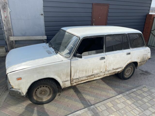 Белый ВАЗ 2104, объемом двигателя 1.5 л и пробегом 145 тыс. км за 550 $, фото 1 на Automoto.ua