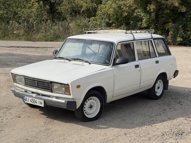 Белый ВАЗ 2104, объемом двигателя 1.6 л и пробегом 155 тыс. км за 902 $, фото 1 на Automoto.ua