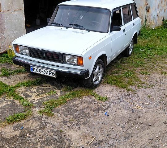 Белый ВАЗ 2104, объемом двигателя 1.6 л и пробегом 130 тыс. км за 1650 $, фото 1 на Automoto.ua