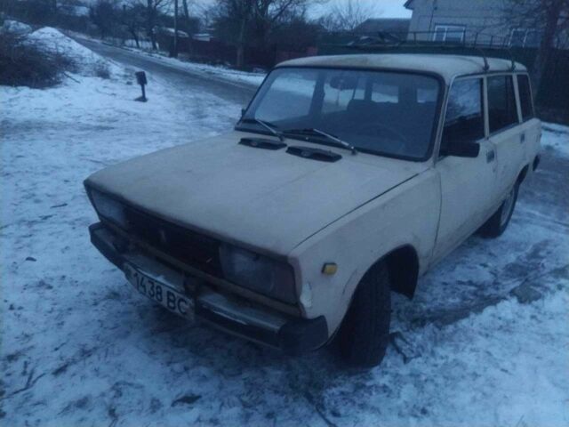 Бежевый ВАЗ 2104, объемом двигателя 1.3 л и пробегом 120 тыс. км за 348 $, фото 1 на Automoto.ua