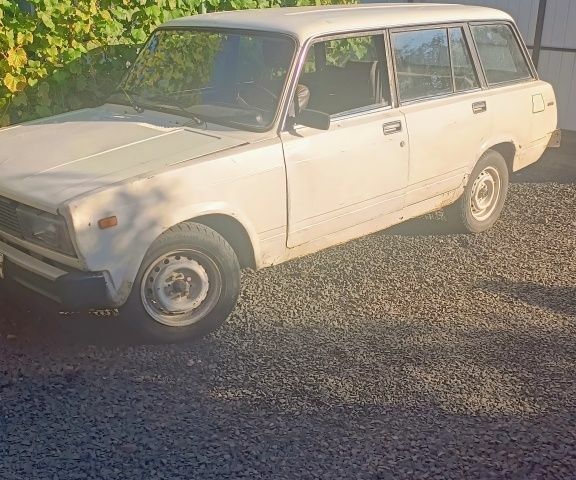 Бежевий ВАЗ 2104, об'ємом двигуна 1.5 л та пробігом 300 тис. км за 448 $, фото 1 на Automoto.ua