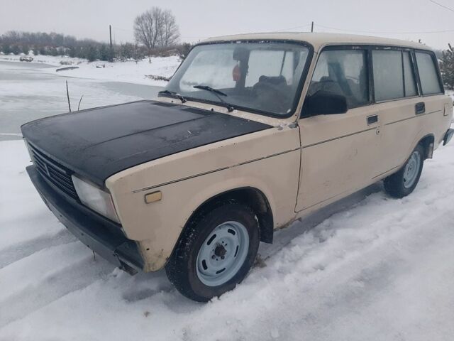 Бежевый ВАЗ 2104, объемом двигателя 1.5 л и пробегом 80 тыс. км за 578 $, фото 1 на Automoto.ua