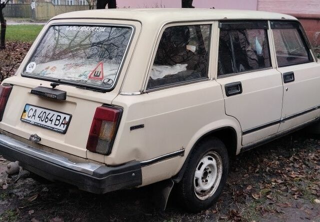 Бежевый ВАЗ 2104, объемом двигателя 0 л и пробегом 250 тыс. км за 750 $, фото 1 на Automoto.ua