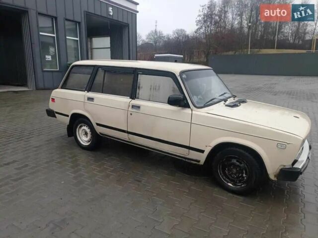 Бежевий ВАЗ 2104, об'ємом двигуна 2 л та пробігом 1000 тис. км за 1000 $, фото 1 на Automoto.ua