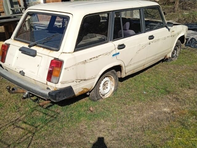 Бежевый ВАЗ 2104, объемом двигателя 1 л и пробегом 50 тыс. км за 283 $, фото 1 на Automoto.ua