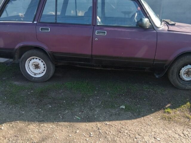 Фиолетовый ВАЗ 2104, объемом двигателя 1.5 л и пробегом 1 тыс. км за 529 $, фото 1 на Automoto.ua