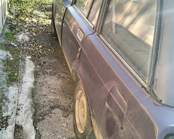 Фиолетовый ВАЗ 2104, объемом двигателя 1.5 л и пробегом 80 тыс. км за 1150 $, фото 1 на Automoto.ua