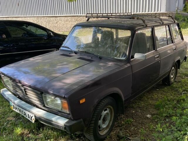 Фиолетовый ВАЗ 2104, объемом двигателя 1.5 л и пробегом 130 тыс. км за 1012 $, фото 1 на Automoto.ua