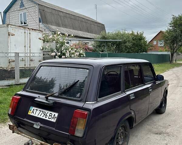 Фиолетовый ВАЗ 2104, объемом двигателя 1.3 л и пробегом 35 тыс. км за 900 $, фото 1 на Automoto.ua