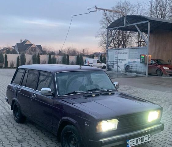 Фиолетовый ВАЗ 2104, объемом двигателя 1.5 л и пробегом 370 тыс. км за 800 $, фото 1 на Automoto.ua