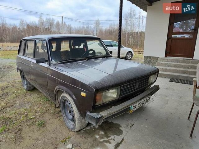 Коричневый ВАЗ 2104, объемом двигателя 1.5 л и пробегом 72 тыс. км за 700 $, фото 1 на Automoto.ua