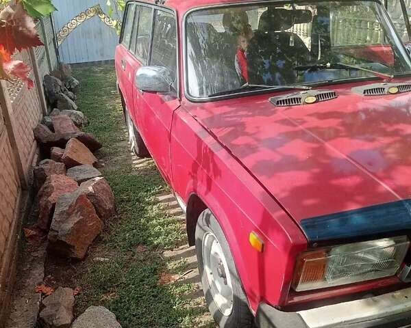 Красный ВАЗ 2104, объемом двигателя 1.5 л и пробегом 54 тыс. км за 1200 $, фото 1 на Automoto.ua