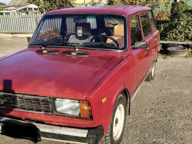 Красный ВАЗ 2104, объемом двигателя 1.3 л и пробегом 70 тыс. км за 448 $, фото 1 на Automoto.ua