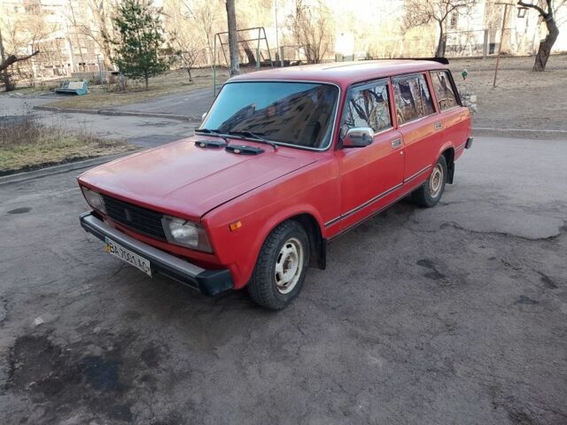 Червоний ВАЗ 2104, об'ємом двигуна 0 л та пробігом 100 тис. км за 644 $, фото 1 на Automoto.ua