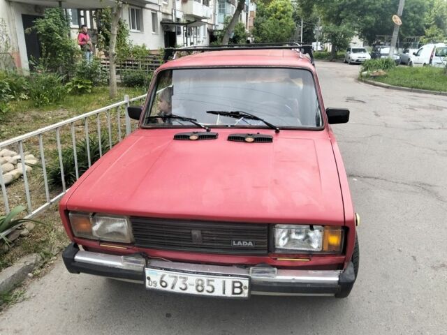 Красный ВАЗ 2104, объемом двигателя 0 л и пробегом 120 тыс. км за 600 $, фото 1 на Automoto.ua