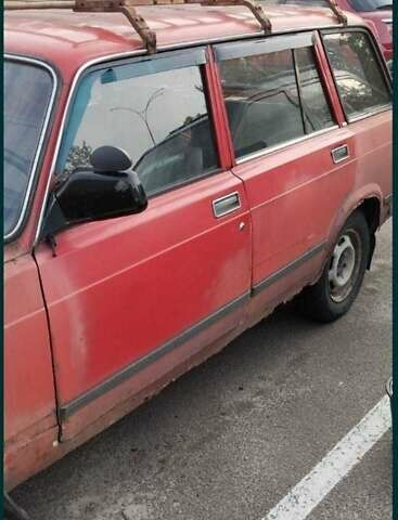 Красный ВАЗ 2104, объемом двигателя 1.3 л и пробегом 150 тыс. км за 512 $, фото 1 на Automoto.ua