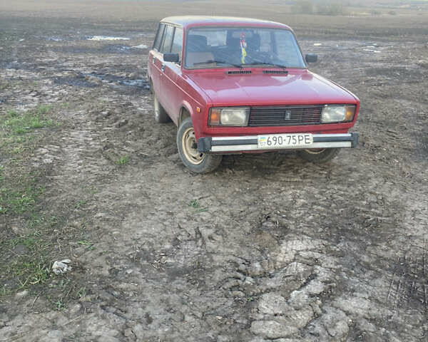 Красный ВАЗ 2104, объемом двигателя 1.5 л и пробегом 300 тыс. км за 500 $, фото 1 на Automoto.ua
