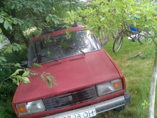 Красный ВАЗ 2104, объемом двигателя 0 л и пробегом 260 тыс. км за 603 $, фото 1 на Automoto.ua