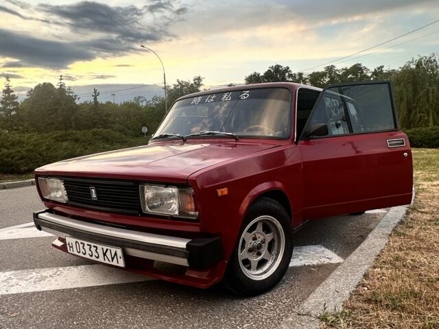 Красный ВАЗ 2104, объемом двигателя 1.3 л и пробегом 110 тыс. км за 1950 $, фото 1 на Automoto.ua