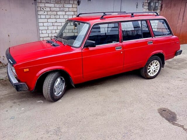 Красный ВАЗ 2104, объемом двигателя 1.5 л и пробегом 222 тыс. км за 1200 $, фото 1 на Automoto.ua