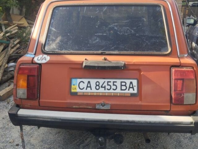 Красный ВАЗ 2104, объемом двигателя 1 л и пробегом 2 тыс. км за 448 $, фото 1 на Automoto.ua