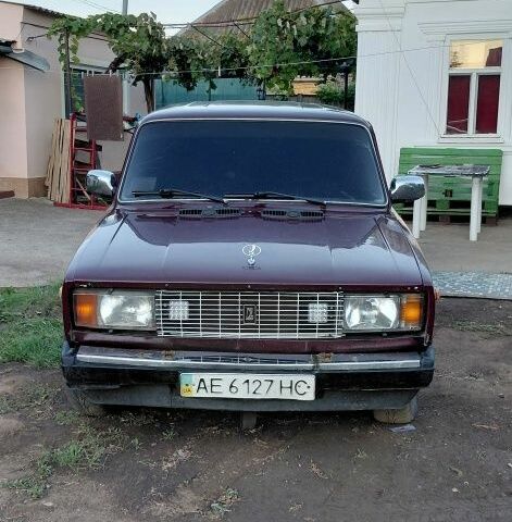 Красный ВАЗ 2104, объемом двигателя 0 л и пробегом 300 тыс. км за 752 $, фото 1 на Automoto.ua
