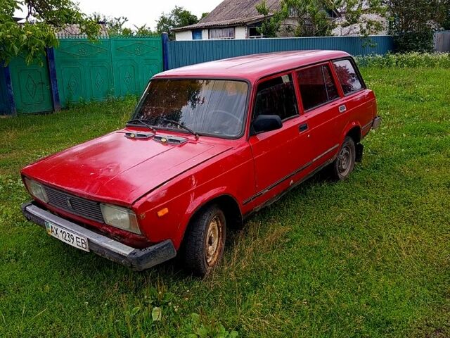 Червоний ВАЗ 2104, об'ємом двигуна 1.5 л та пробігом 123 тис. км за 600 $, фото 1 на Automoto.ua