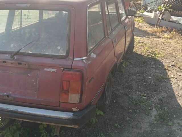 Красный ВАЗ 2104, объемом двигателя 0 л и пробегом 92 тыс. км за 269 $, фото 1 на Automoto.ua