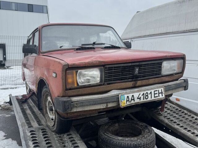 Красный ВАЗ 2104, объемом двигателя 1.5 л и пробегом 250 тыс. км за 300 $, фото 1 на Automoto.ua