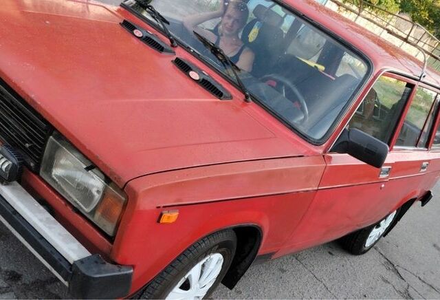 Красный ВАЗ 2104, объемом двигателя 1.5 л и пробегом 1000 тыс. км за 899 $, фото 1 на Automoto.ua