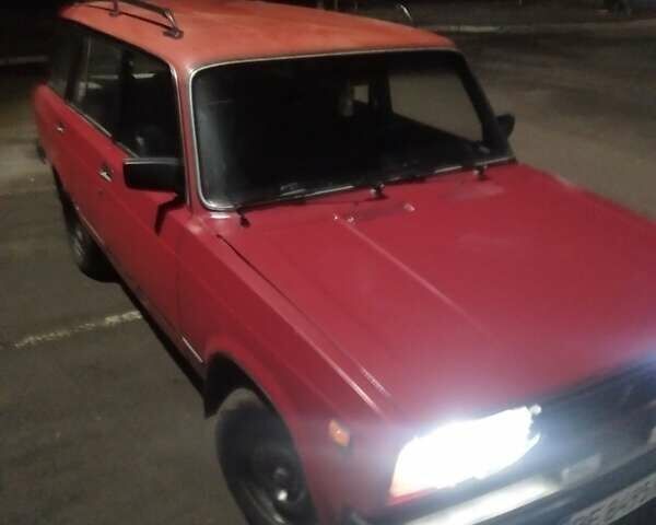 Красный ВАЗ 2104, объемом двигателя 1.45 л и пробегом 46 тыс. км за 850 $, фото 1 на Automoto.ua