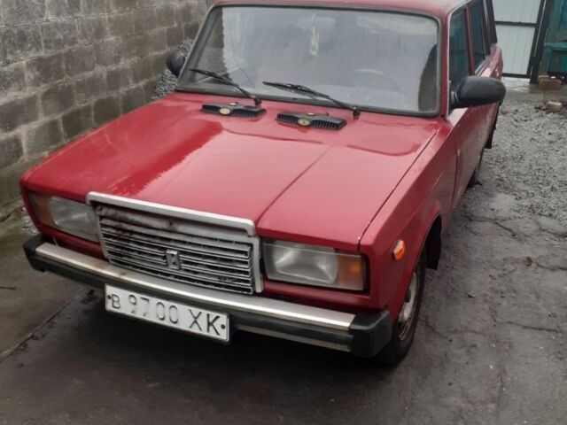 Красный ВАЗ 2104, объемом двигателя 0 л и пробегом 150 тыс. км за 592 $, фото 1 на Automoto.ua