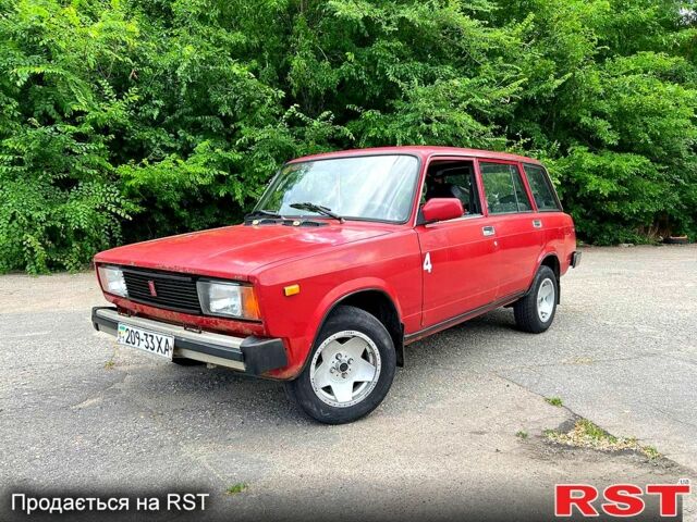 Красный ВАЗ 2104, объемом двигателя 1.5 л и пробегом 150 тыс. км за 1200 $, фото 1 на Automoto.ua