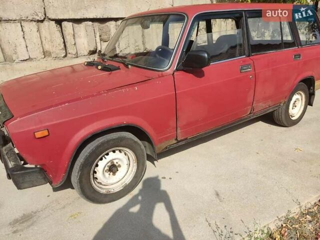 Красный ВАЗ 2104, объемом двигателя 1.5 л и пробегом 175 тыс. км за 1000 $, фото 1 на Automoto.ua