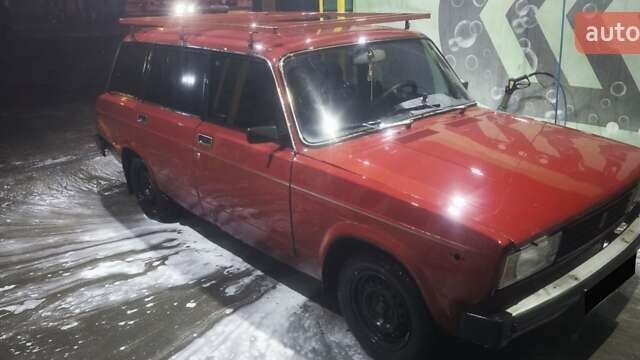 Червоний ВАЗ 2104, об'ємом двигуна 1.57 л та пробігом 300 тис. км за 940 $, фото 1 на Automoto.ua