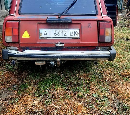 Красный ВАЗ 2104, объемом двигателя 15 л и пробегом 0 тыс. км за 500 $, фото 1 на Automoto.ua
