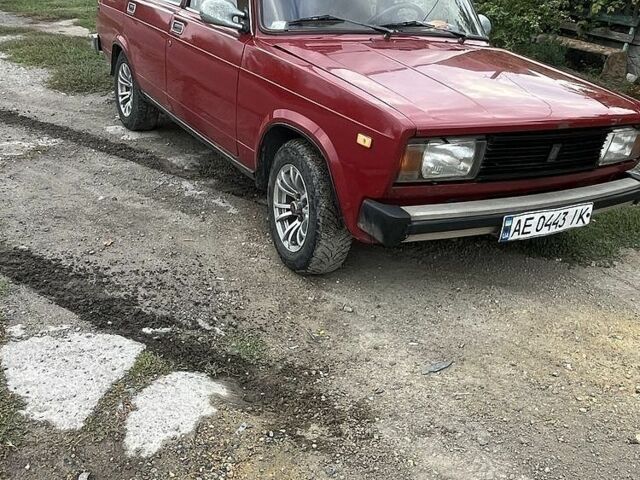 Красный ВАЗ 2104, объемом двигателя 1.5 л и пробегом 230 тыс. км за 752 $, фото 1 на Automoto.ua