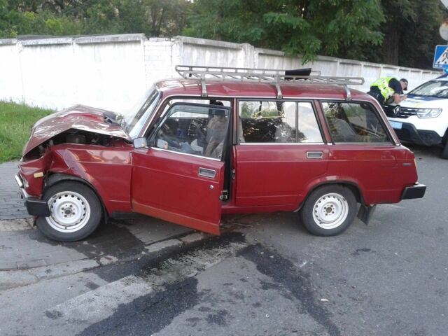 Красный ВАЗ 2104, объемом двигателя 1.45 л и пробегом 91 тыс. км за 152 $, фото 1 на Automoto.ua