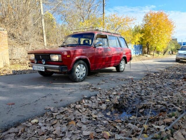 Красный ВАЗ 2104, объемом двигателя 1.5 л и пробегом 350 тыс. км за 650 $, фото 1 на Automoto.ua