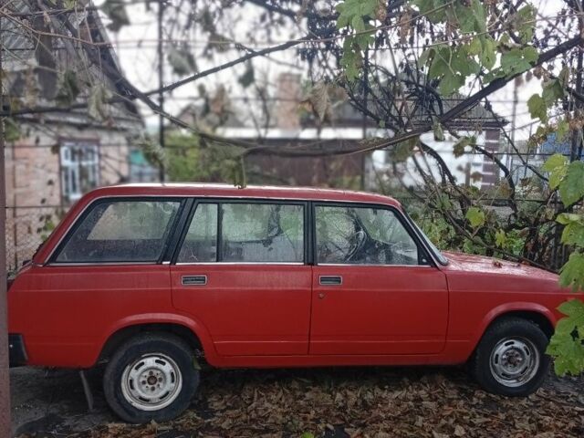 ВАЗ 2104 1998 в Александрие на Automoto.ua Красный ВАЗ 2104, объемом двигателя 1.5 л и пробегом 200 тыс. км за 500 $, фото 1 на Automoto.ua
