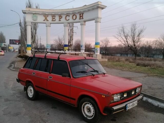 Красный ВАЗ 2104, объемом двигателя 0.15 л и пробегом 180 тыс. км за 1650 $, фото 1 на Automoto.ua