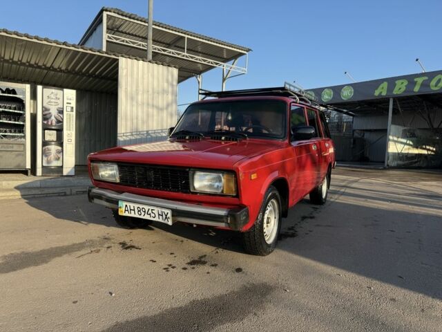 Красный ВАЗ 2104, объемом двигателя 1.5 л и пробегом 105 тыс. км за 1301 $, фото 1 на Automoto.ua