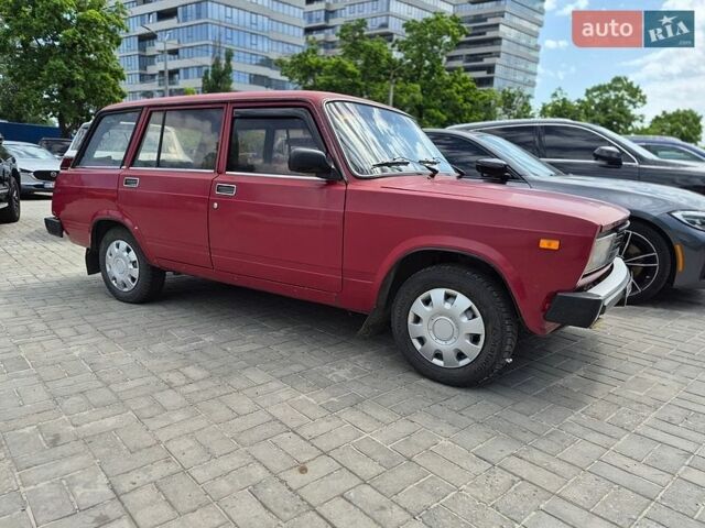Красный ВАЗ 2104, объемом двигателя 1.5 л и пробегом 175 тыс. км за 900 $, фото 1 на Automoto.ua